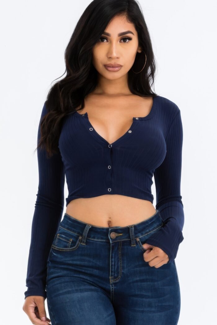 Ribbed long sleeve snap button down crop top