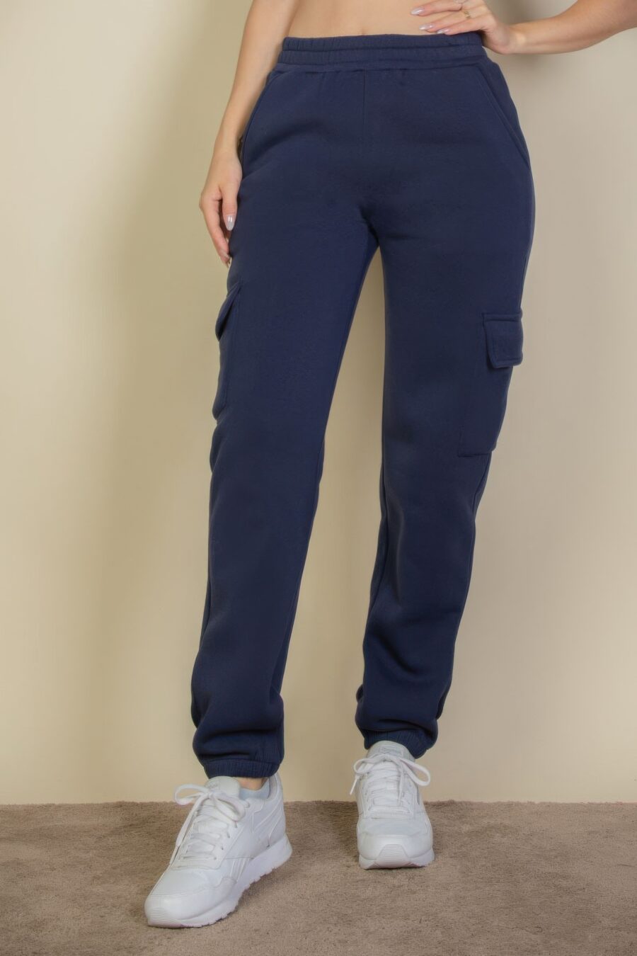 Side pocket drawstring waist sweatpants