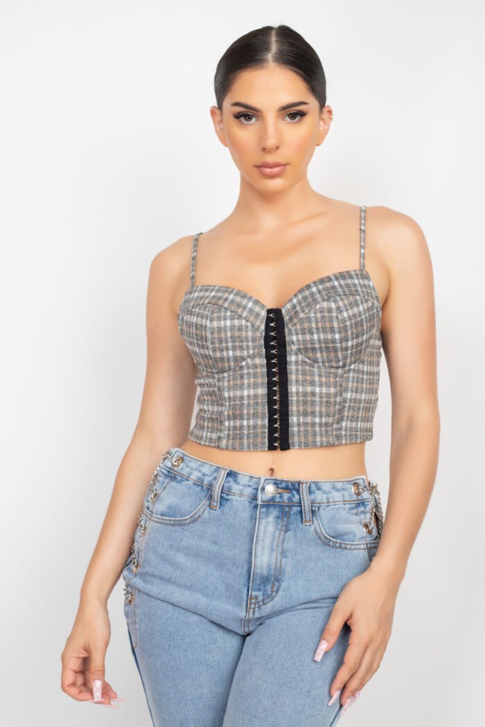 Plaid hook & eye sweetheart crop top