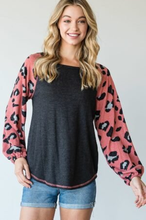 Round Neckline And Animal Print Color Block Top Round Neckline And Animal Print Color Block Top