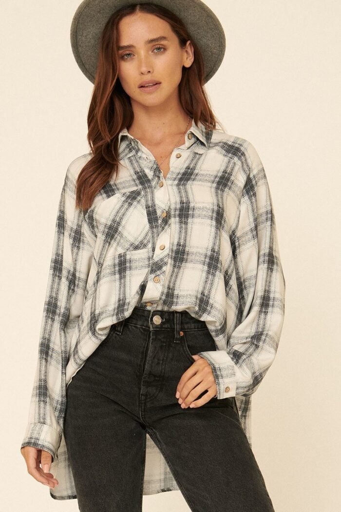 Oversized loose fit plaid shirt