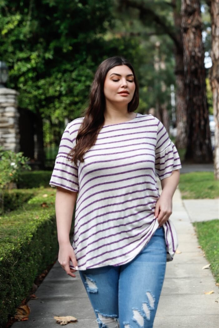 Plus stripe bell short sleeve top