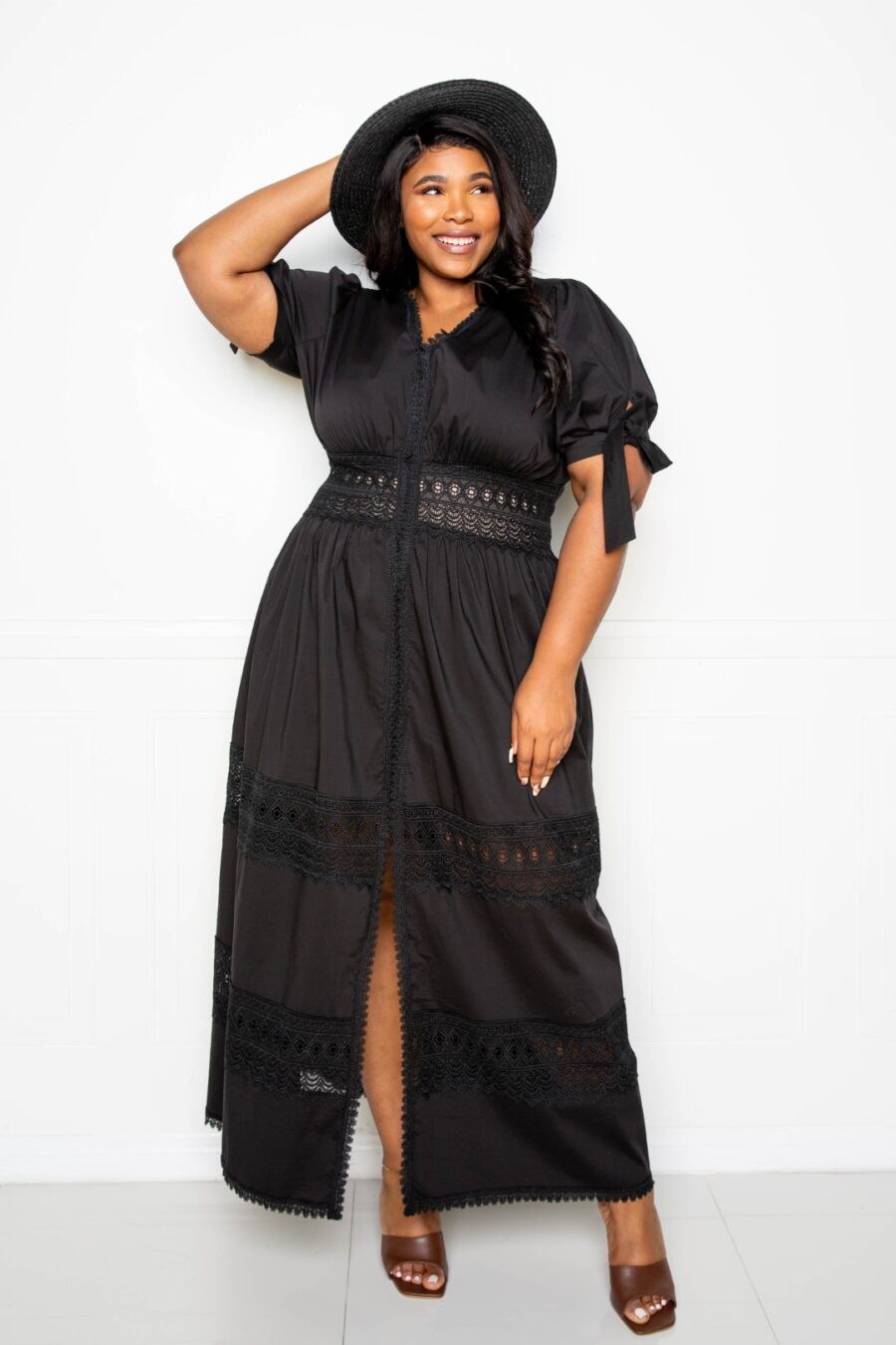 Puff sleeve maxi dress with lace insert