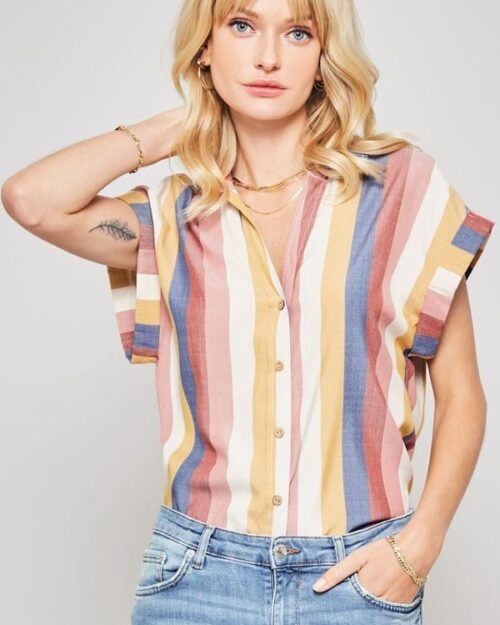 a woven shirt in multicolor striped with collared neckline