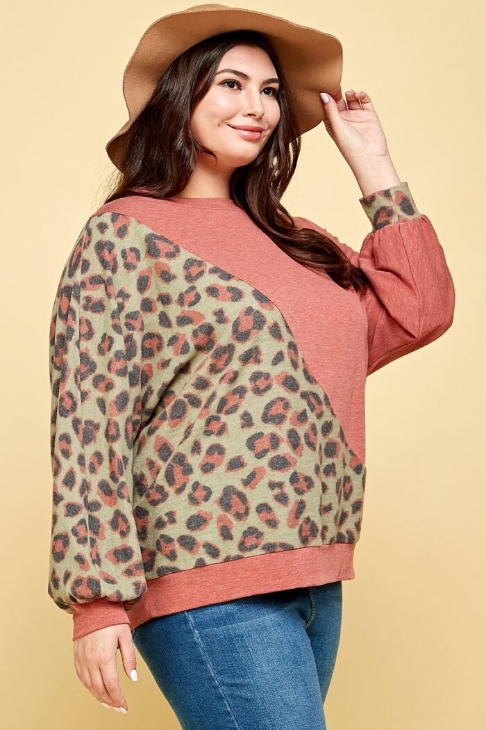 Plus size cute animal french terry brush contrast print pullover