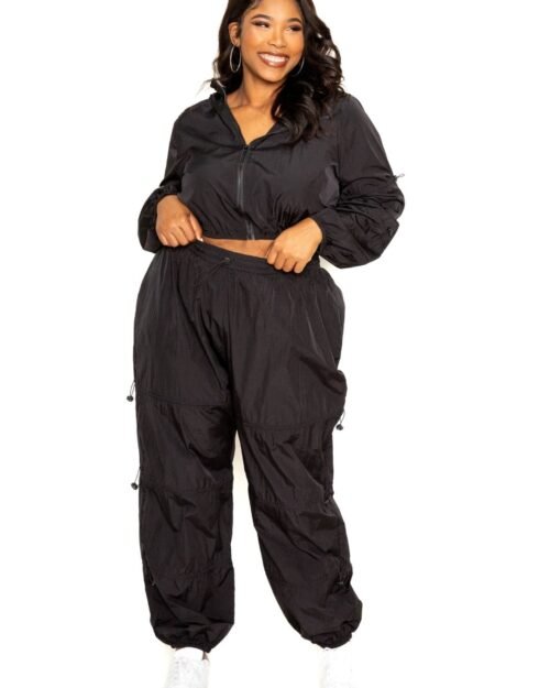 Active Zip Up Set With Cord Lock Detail