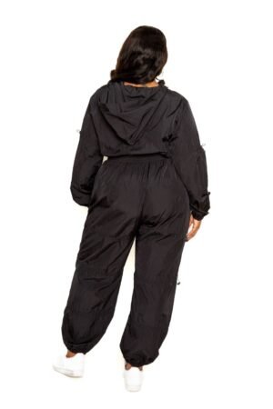 Active Zip Up Set With Cord Lock Detail Active Zip Up Set With Cord Lock Detail