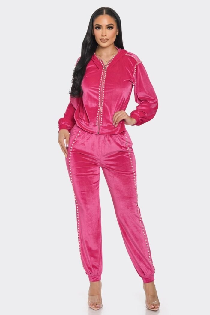 Jogger with pearls set