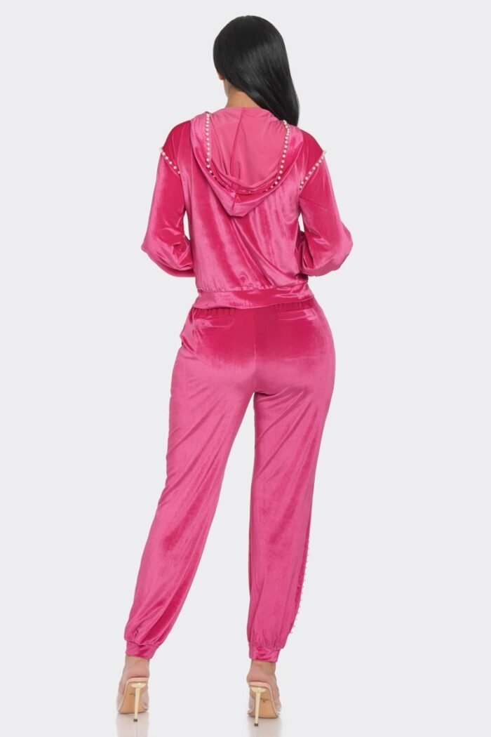 Jogger with pearls set