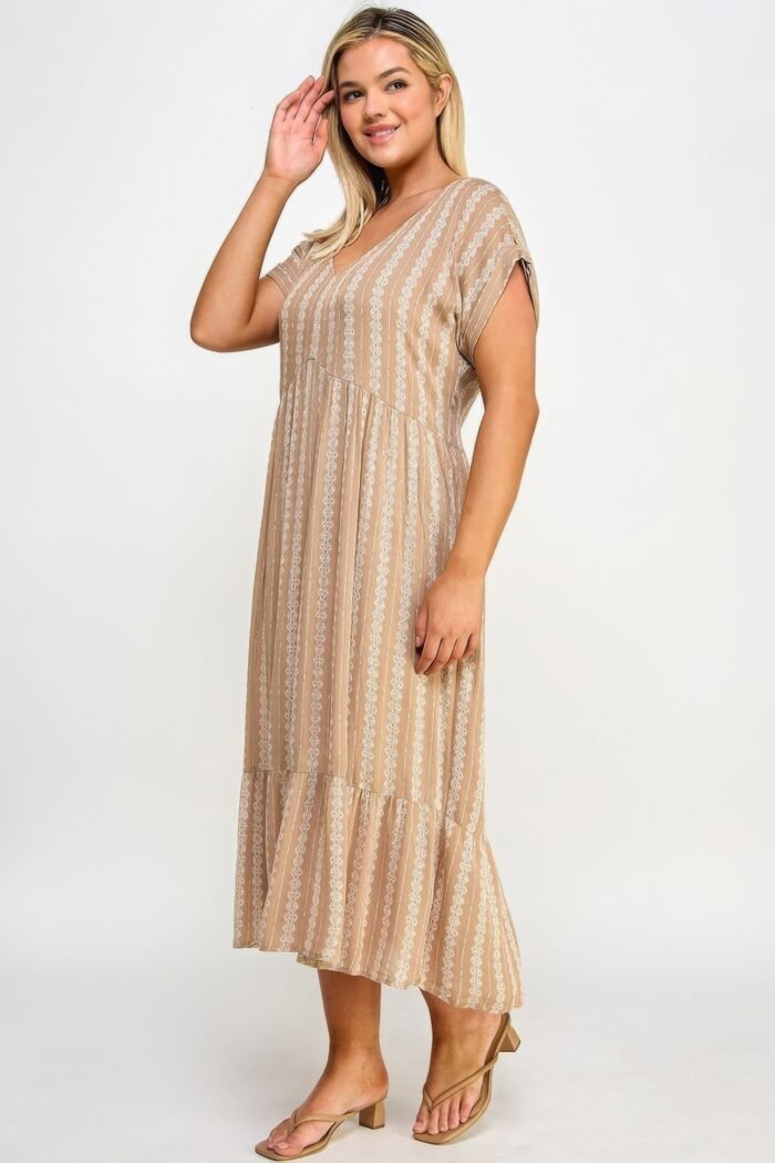 Boho maxi dress w/ slip - image 4