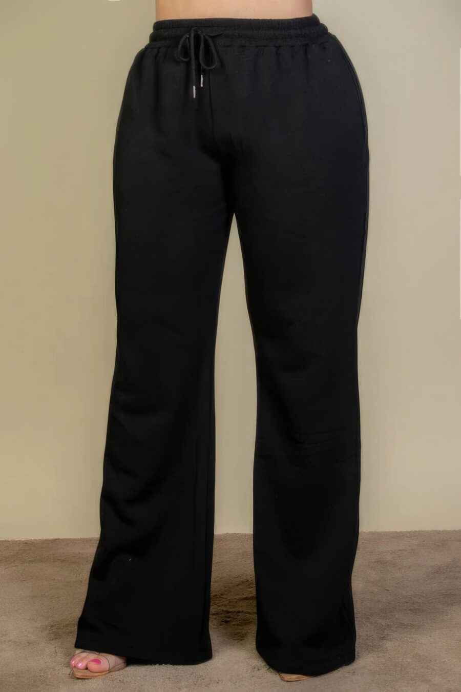 Plus size drawstring waist slant pocket sweatpants