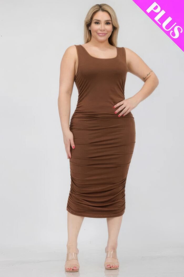 Plus size square neck ruched bodycon midi dress