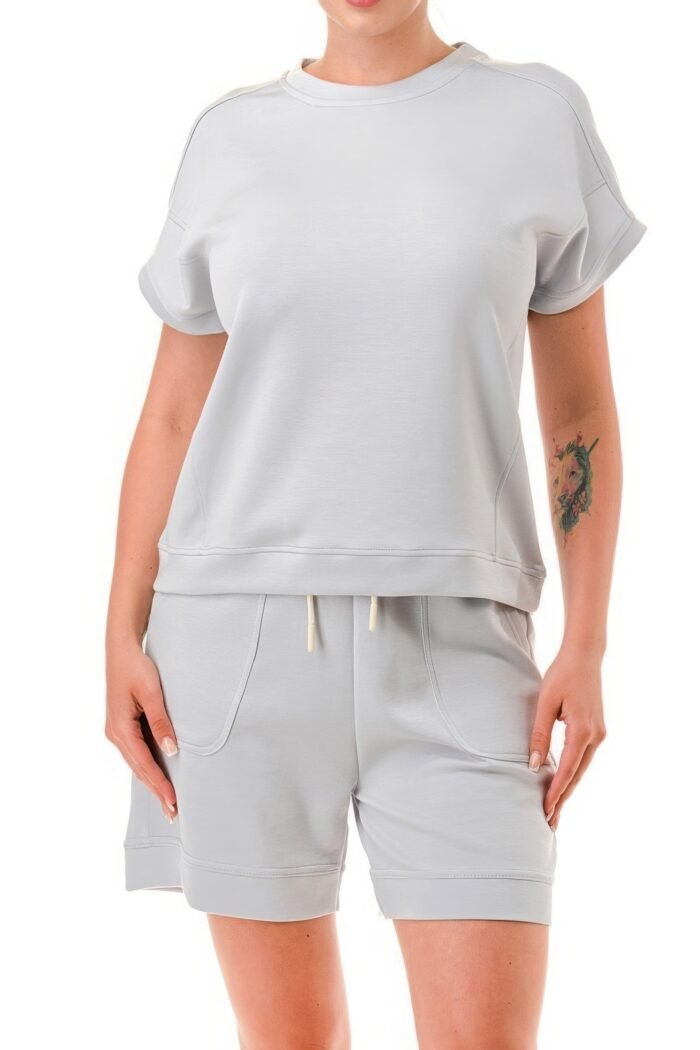 Air cotton monochrome tee and shorts set