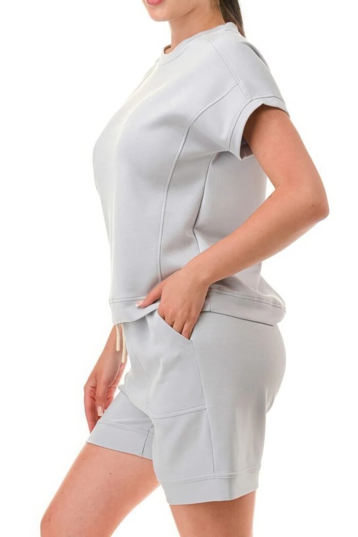 Air cotton monochrome tee and shorts set