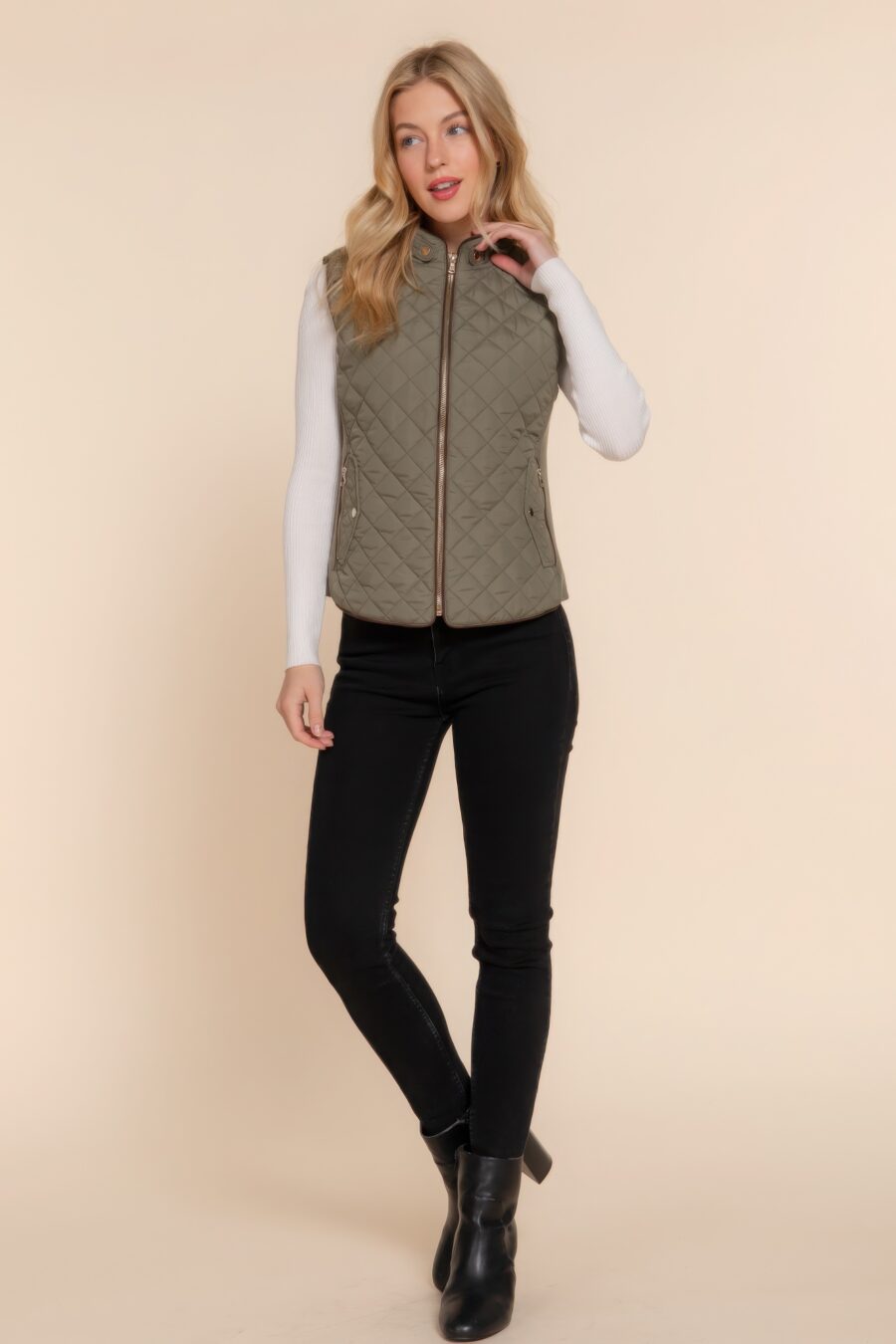 Suede piping quilted padding vest