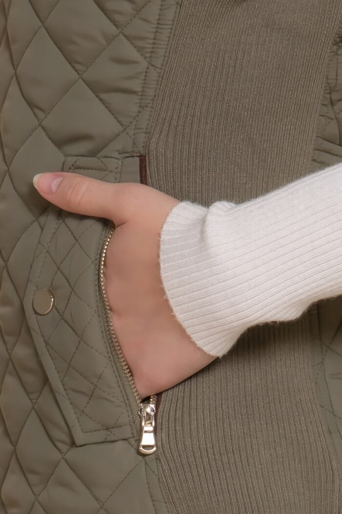 Suede piping quilted padding vest