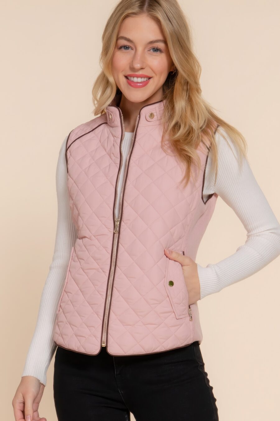 Suede piping quilted padding vest