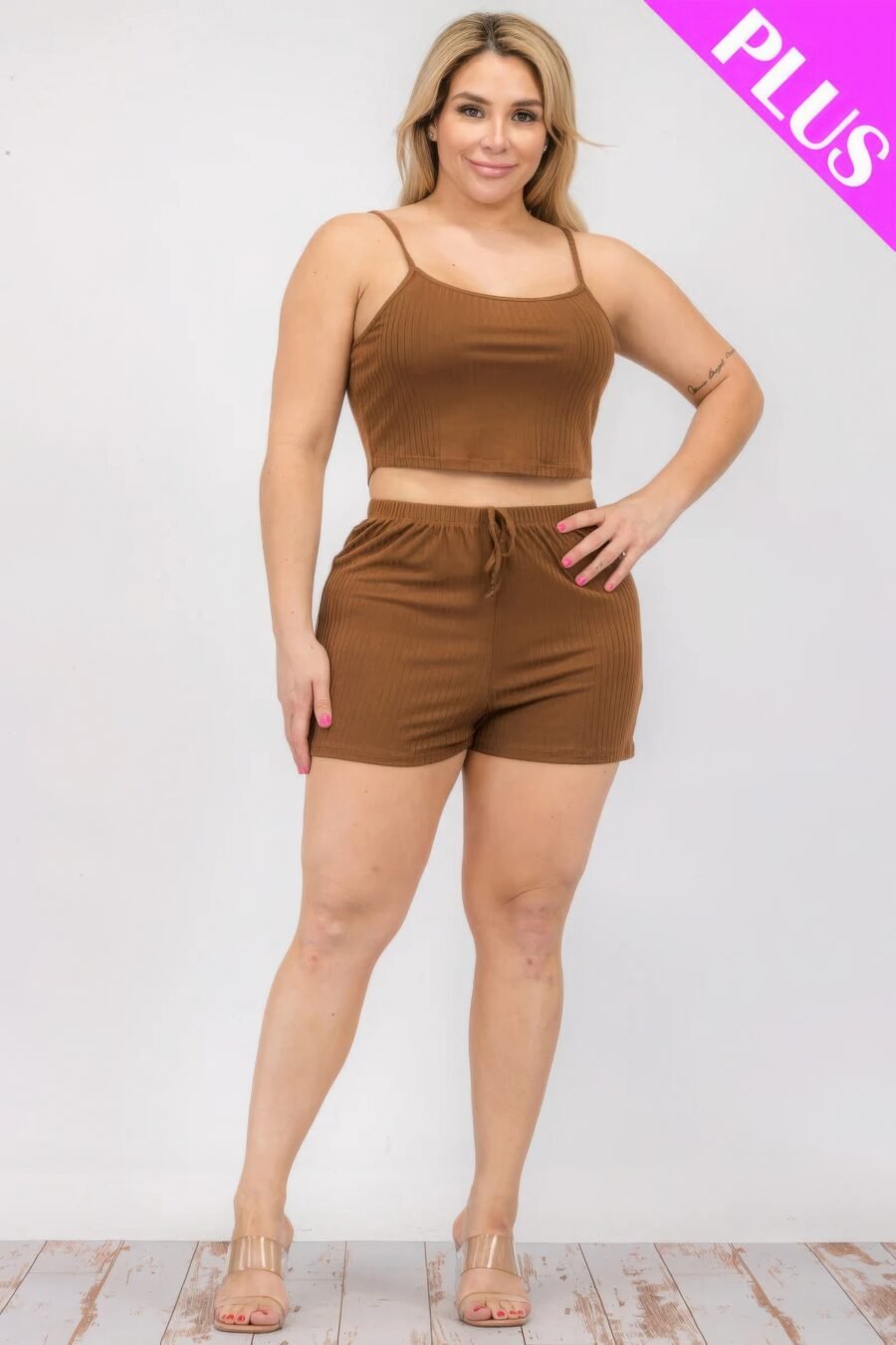Plus size solid ribbed cami top and shorts set - image 27