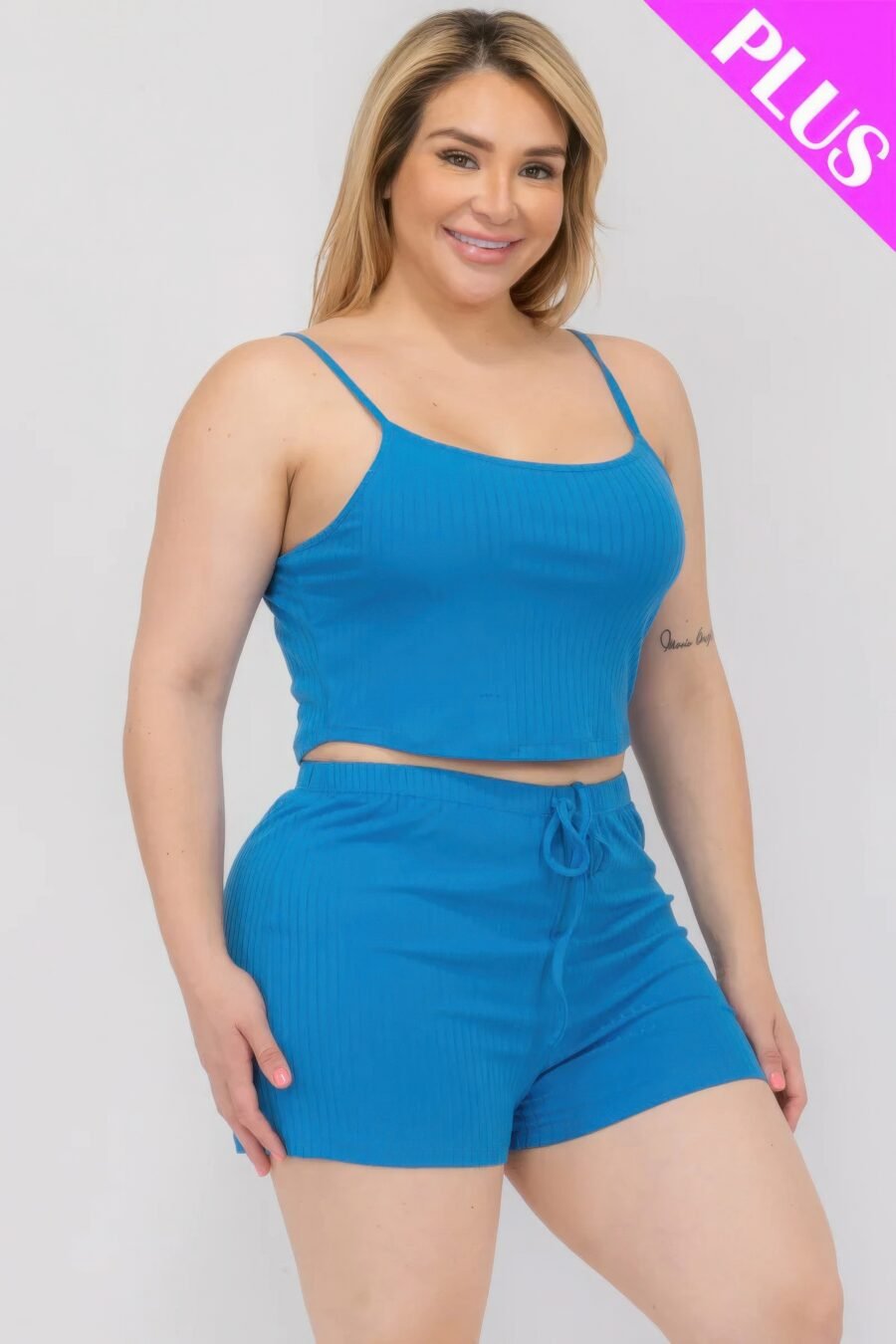 Plus size solid ribbed cami top and shorts set - image 18