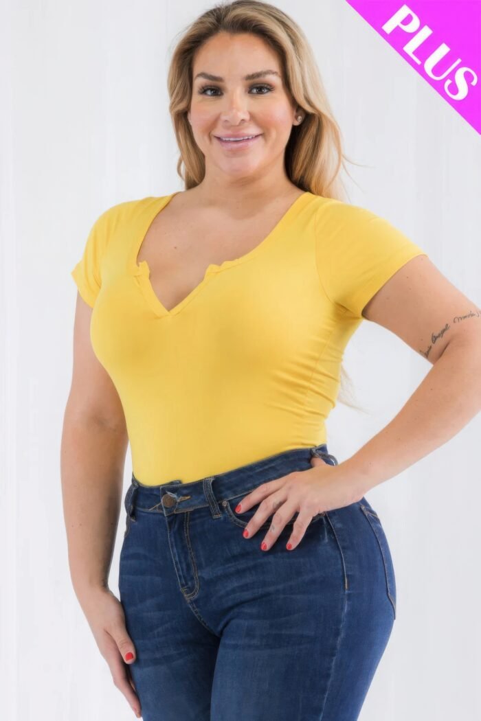 Plus size casual split neck solid short sleeve bodysuit