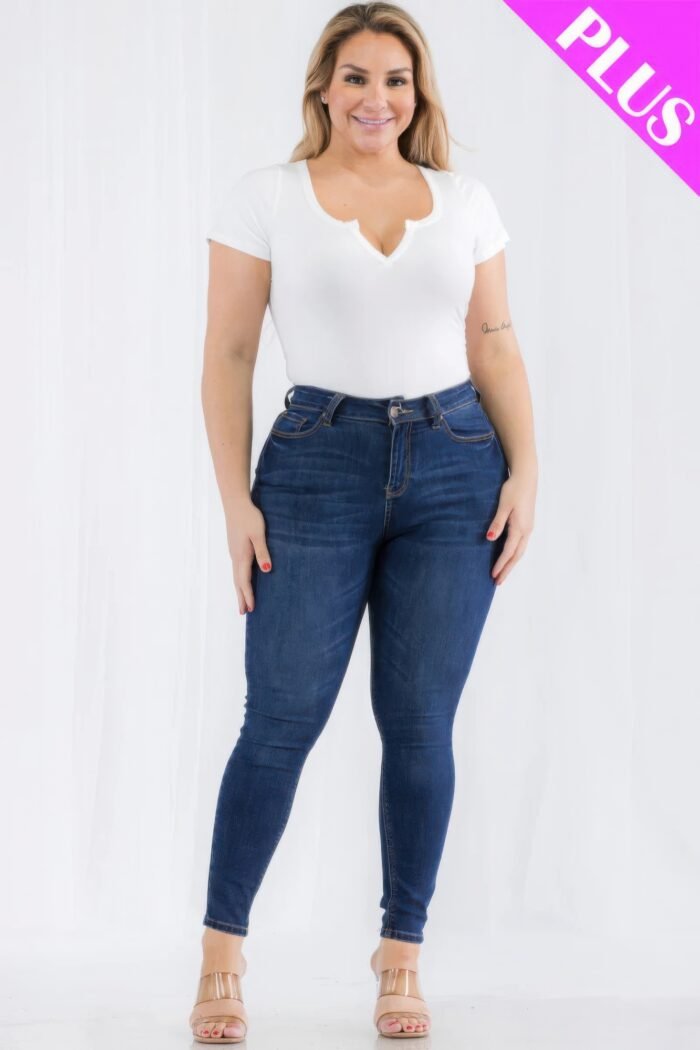 Plus size casual split neck solid short sleeve bodysuit