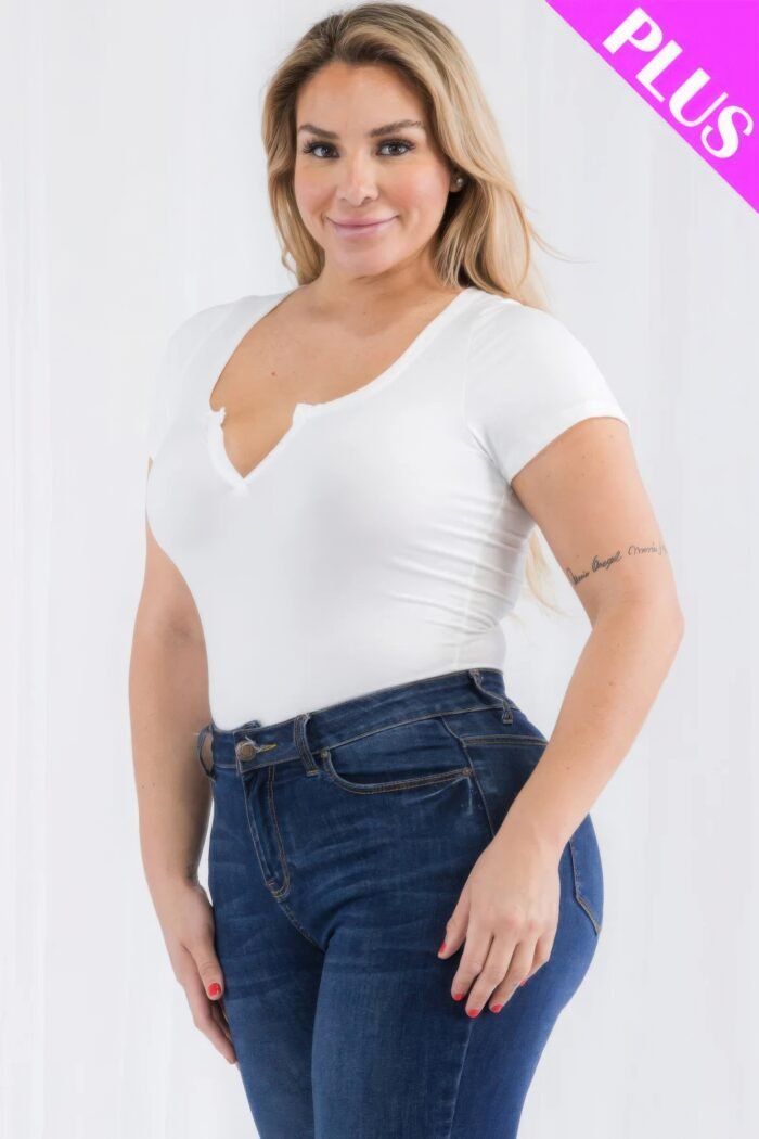 Plus size casual split neck solid short sleeve bodysuit