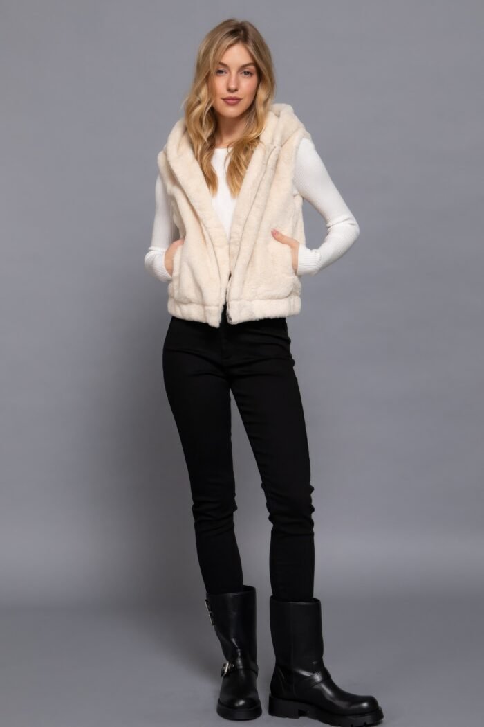 Hoodie faux fur vest - image 2