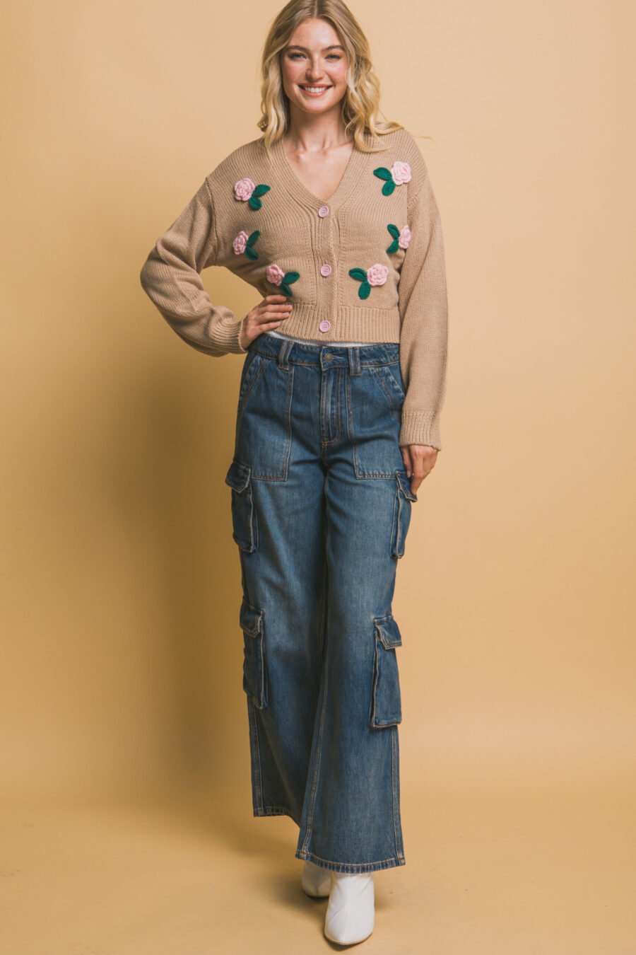 Mid cropped flower cardigan - image 15