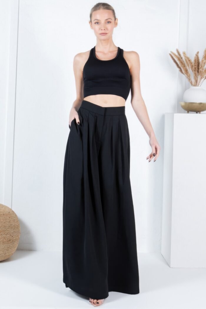 Large hem wide leg pleated solid pants - image 2