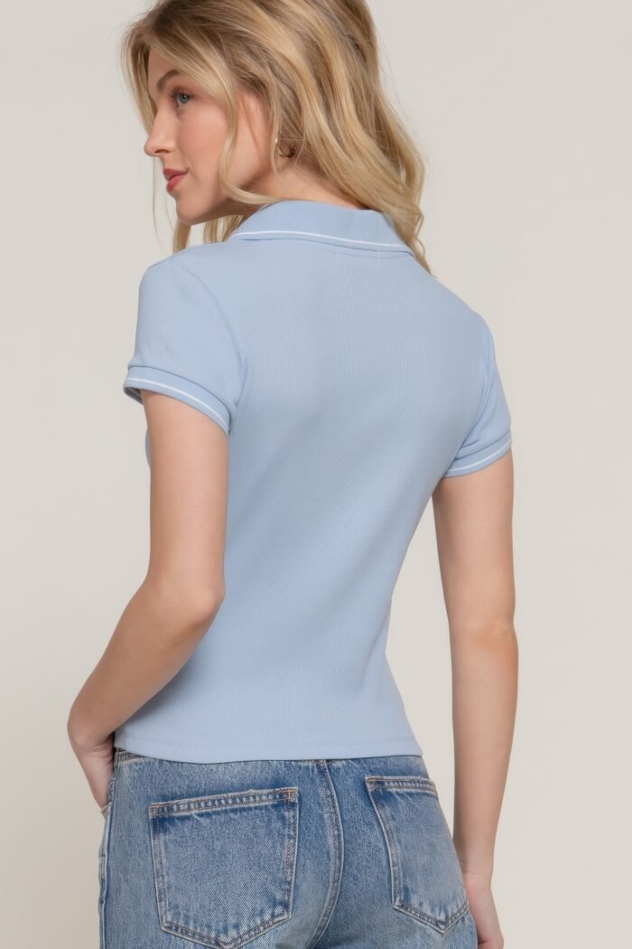 Short slv line detail polo rib knit top