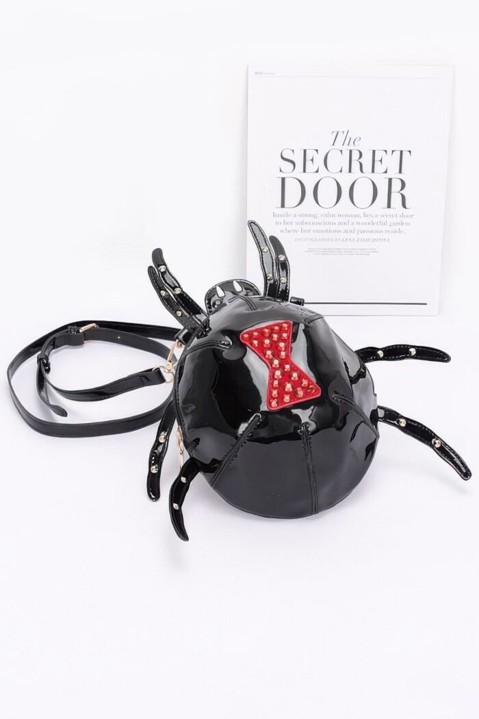 Enamel spider novelty bag