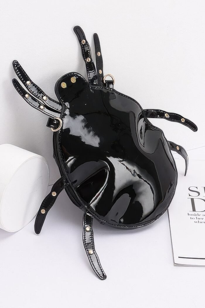 Enamel spider novelty bag