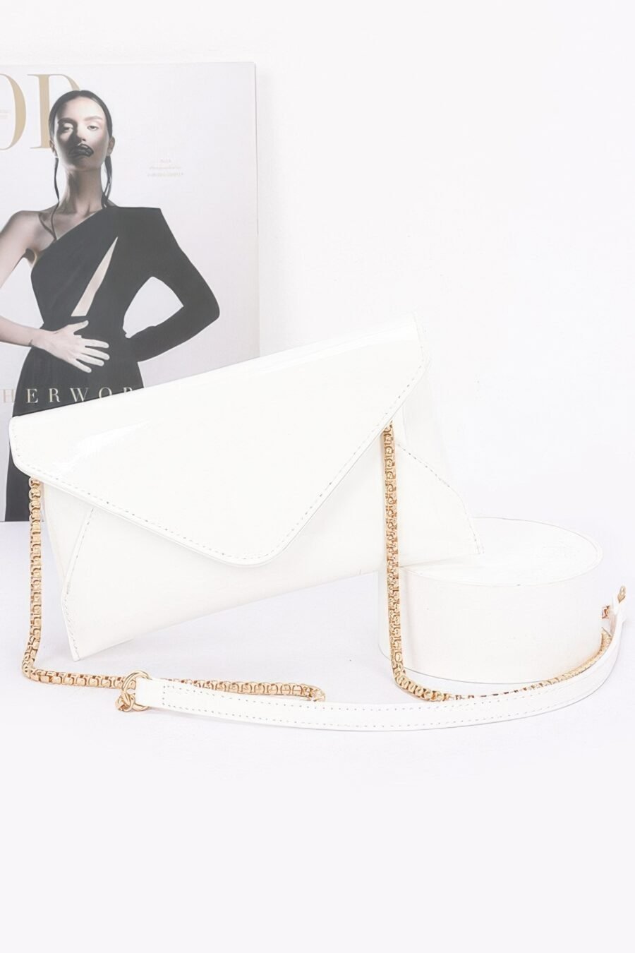 Enamel envelope clutch
