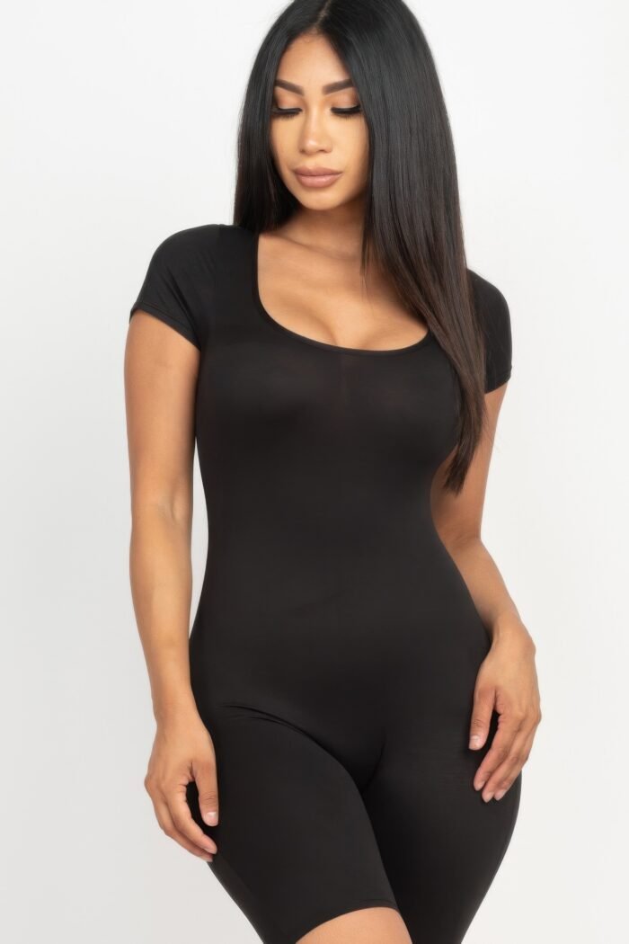 Short sleeve scoop neck bodycon romper - image 5