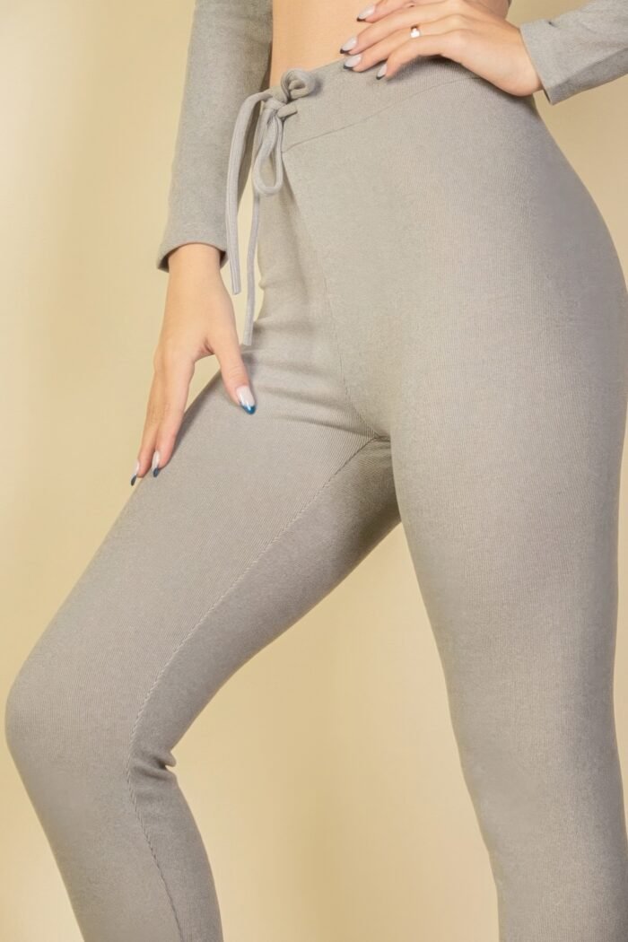 Ribbed crop zip hoodie