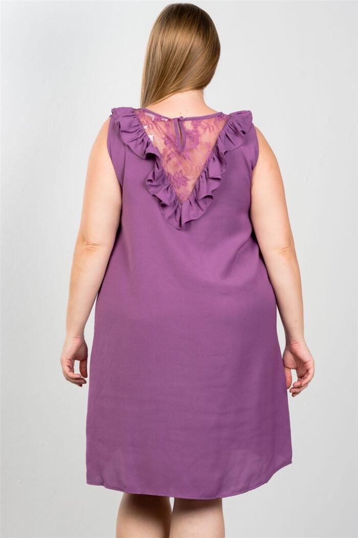 Plus size lace insert shift midi dress