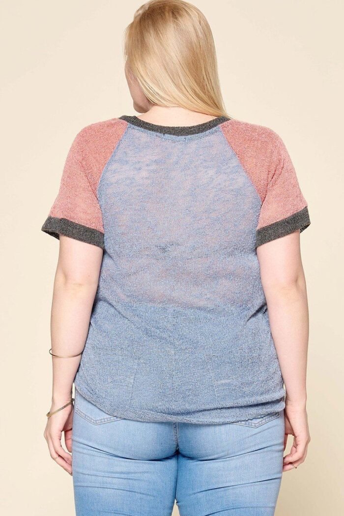 Color-blocked sweater knit top – plus size, raglan sleeves, chest pocket, soft stretch fabric