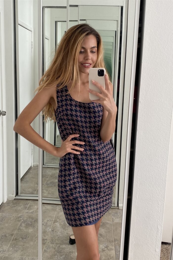 Multi houndstooth pattern sleeveless mini dress