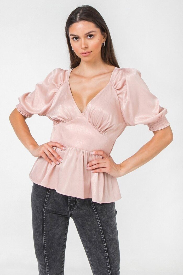 A solid sateen top - image 1