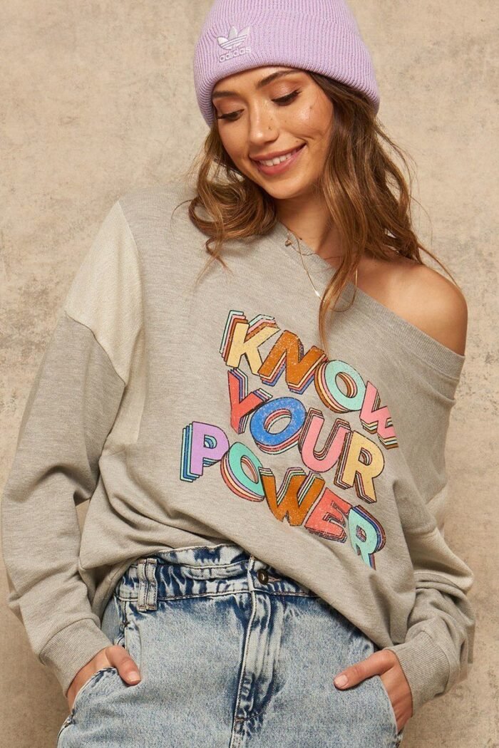 A french terry knit graphic sweatshirt - image 7