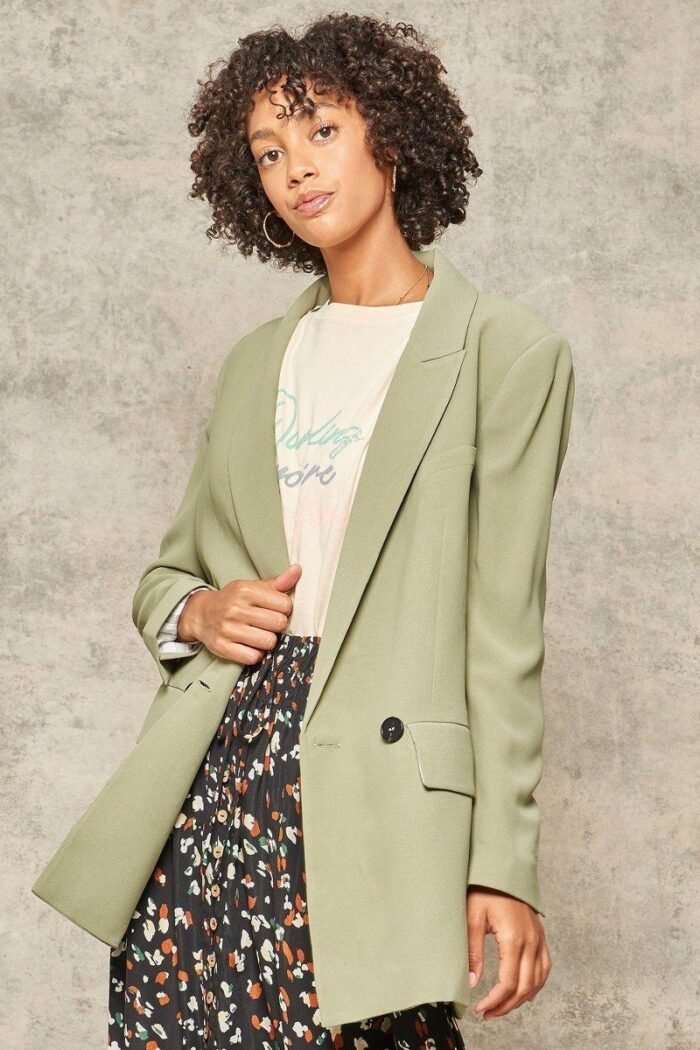 A solid woven blazer jacket
