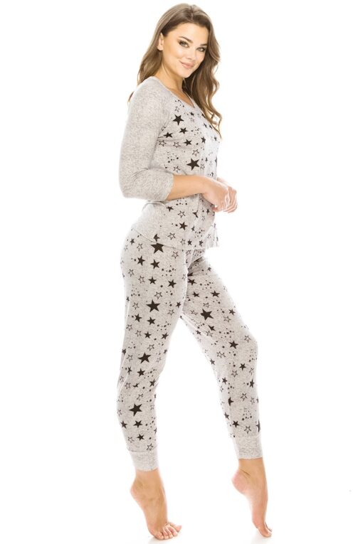 Solid And Animal Print Mixed Knit Turtleneck Top With Long Sleeves - Image 7