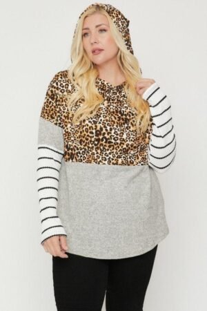 Plus Size Color Block Hoodie Featuring A Cheetah Print Plus Size Color Block Hoodie Featuring A Cheetah Print