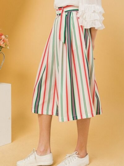 A Woven Midi Skirt A Woven Midi Skirt