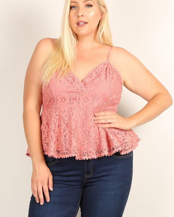 Plus Size Lace Sleeveless Top