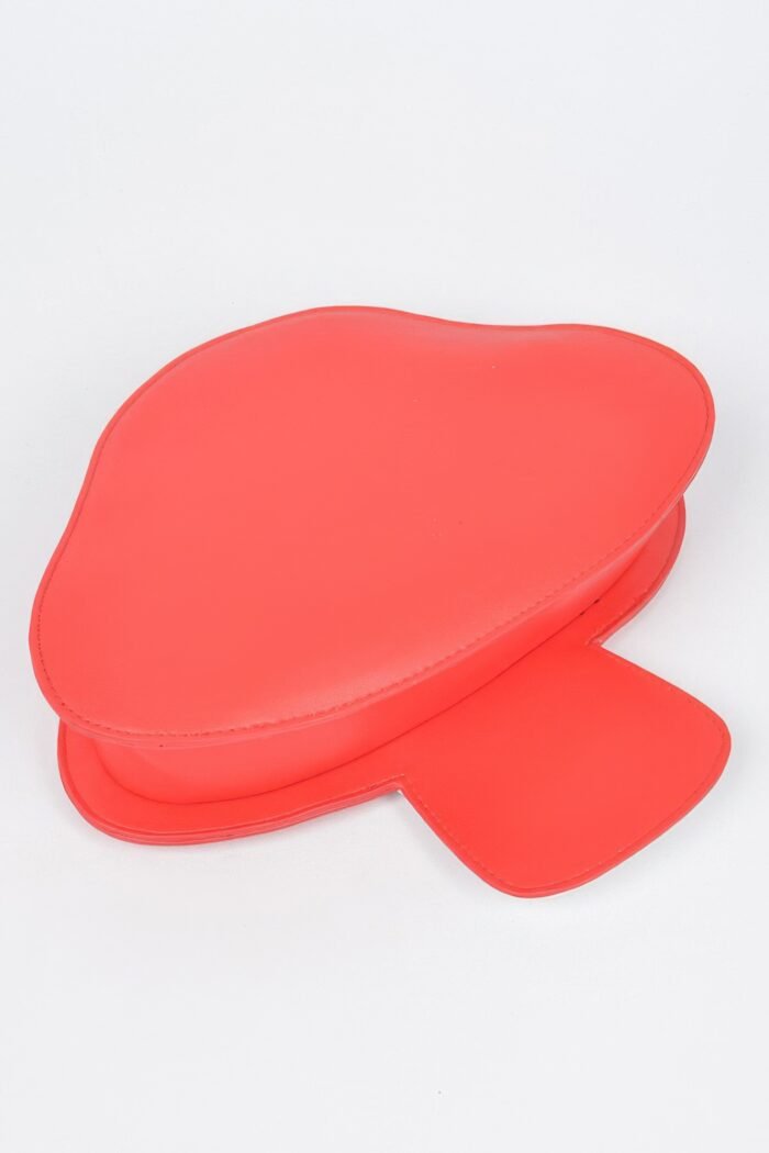 Creative mushroom clutch