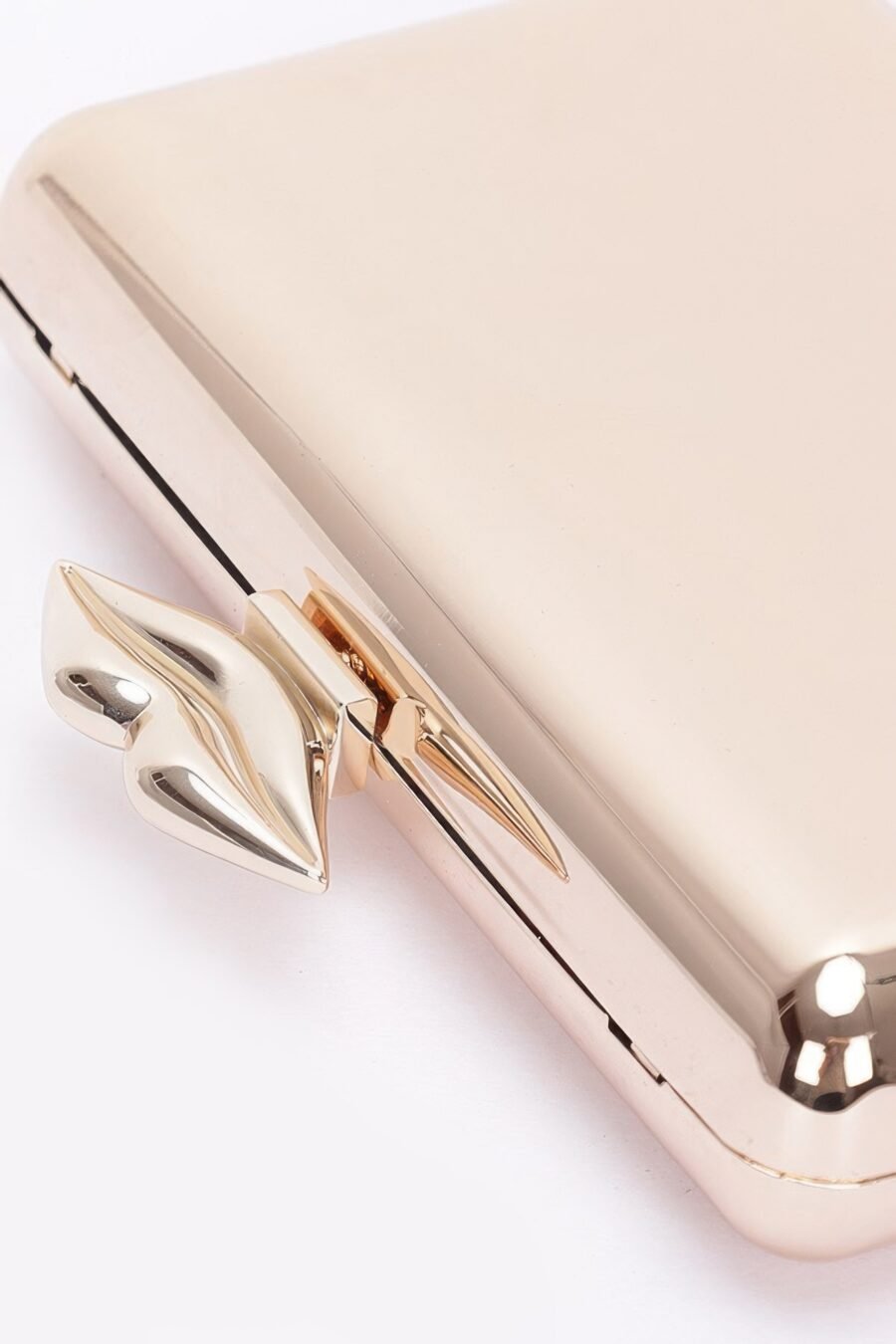 Simple metal clutch - image 4