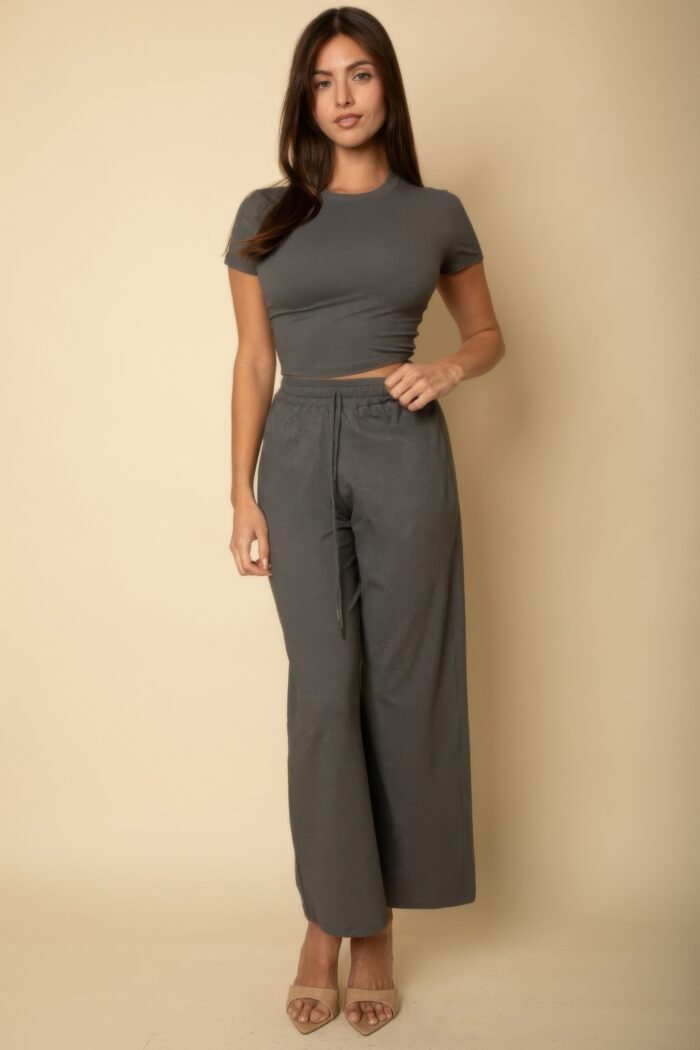 Relaxed fit top and wide-leg pants set