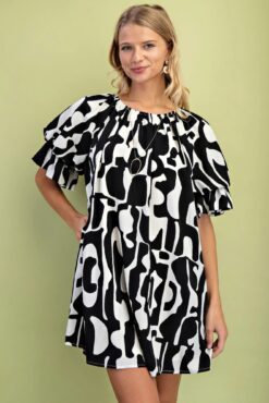 Loose Fit Mini Dress make a statement with this geometric print mini dress