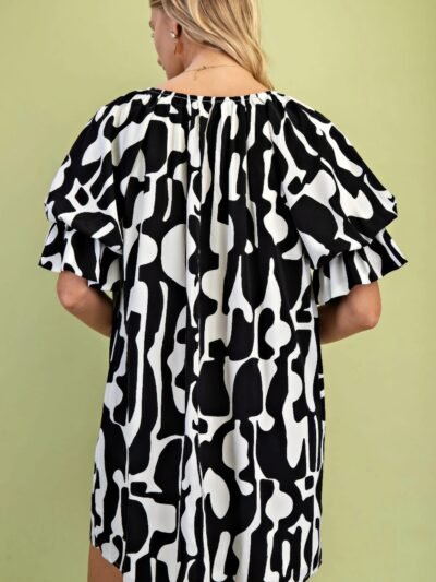 Geometric Print Loose Fit Mini Dress With Gathered Balloon Sleeves